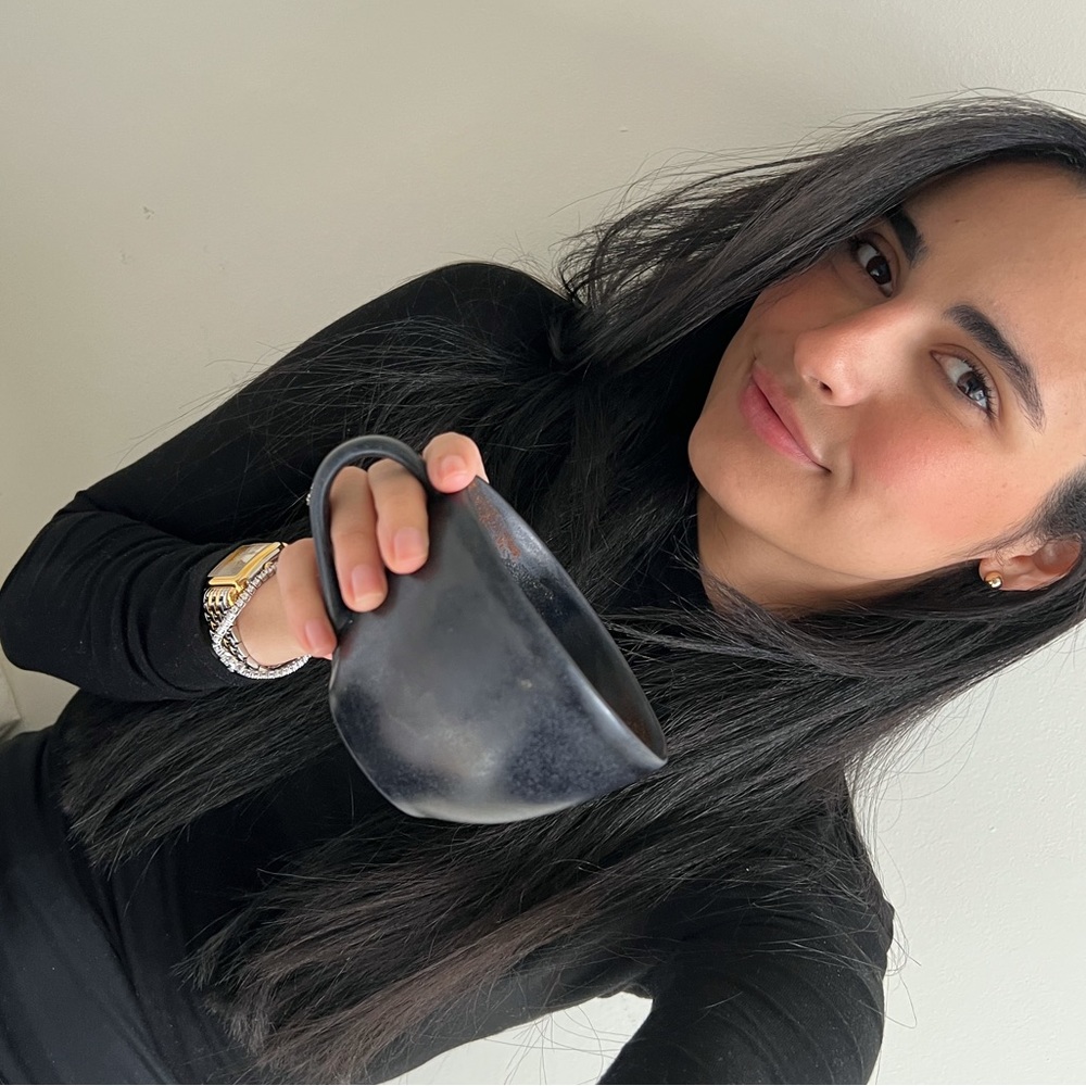 Meet your Posher, Lia